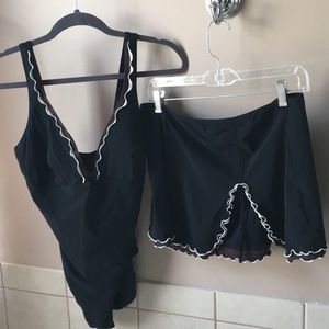 Size 12 one piece bath suit by profile by gottex